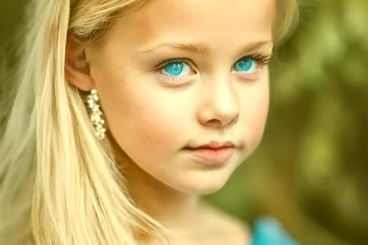 Luna, 25, a blonde blue-eyed caucasian companion based in Bet Alfa. Offering Girlfriend Experience, Overnight, BDSM. Available for incall and outcall, overni...