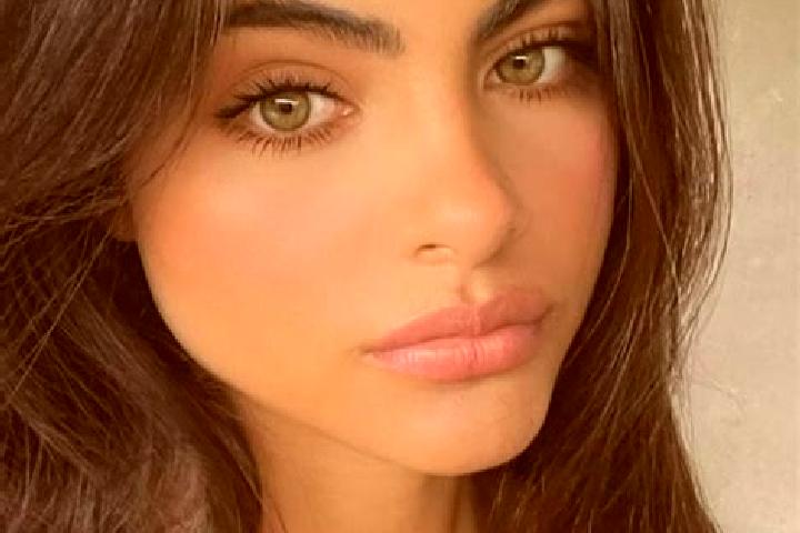 Luna, 25, a brunette green-eyed middle eastern companion based in Lisewo. Offering GFE, Travel Companion. Available for incall and outcall, day and evening d...