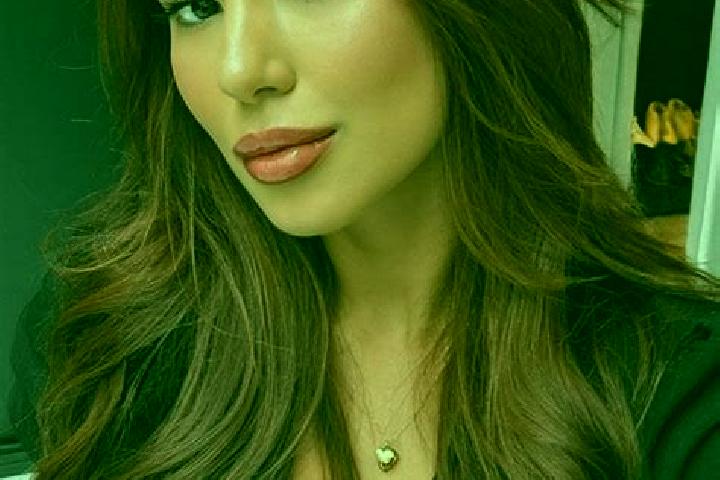 Luna, 25, a chestnut brown-eyed latina companion based in Tofa. Offering Deep French Kissing, Duos, CIM. Available for incall and outcall, day and evening da...