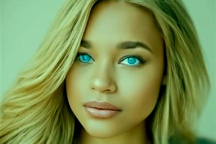 Luna, 25, a dark blonde blue-eyed latina companion based in Gimry. Offering Prostate Massage, OWO, BDSM. Available for incall and outcall, day and evening da...