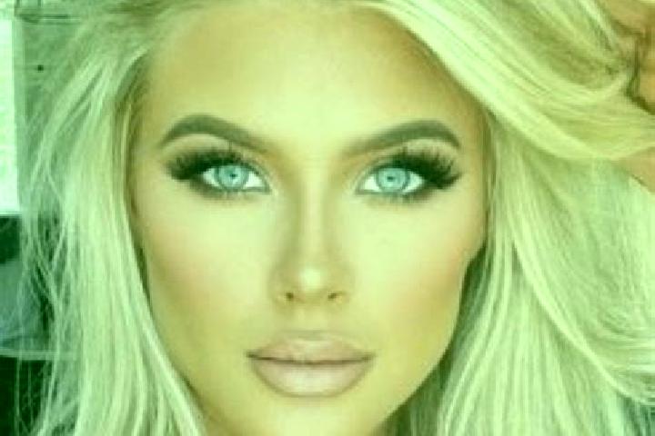 Luna, 25, a platinum blonde amber-eyed european companion based in Glin. Offering GFE, Striptease, Overnight, Dinner Date, Roleplay. Available for incall and...