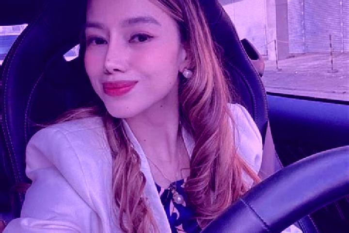 Luna, 25 — Escort in Bangelan, Indonesia