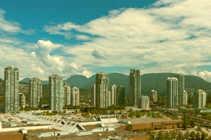 Luna, 25 — Escort in Coquitlam Town Centre, Canada