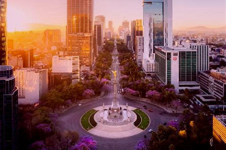 Luna, 25 — Escort in Coxolico, Mexico