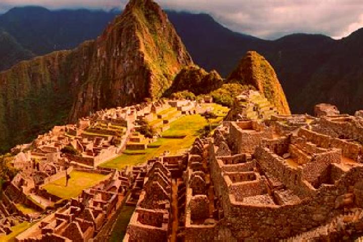 Luna, 25 — Escort in Huamanquiquia, Peru