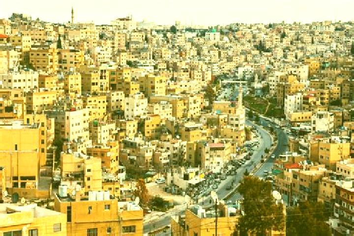 Luna, 25 — Escort in Marj Al Hamam, Jordan
