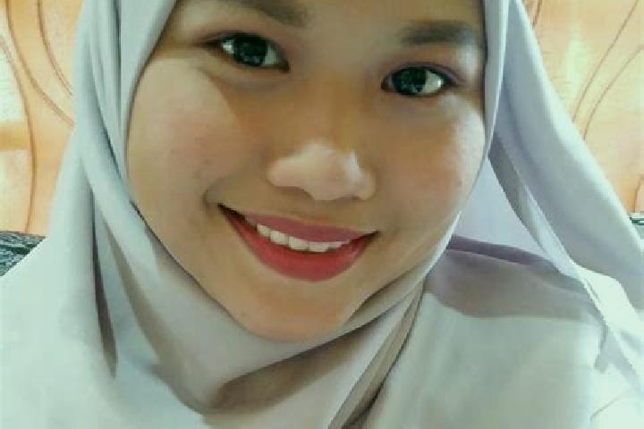Luna, 25 — Escort in Temerluh, Malaysia