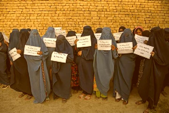 Luna, 25 — Escort in Zor Kot, Afghanistan