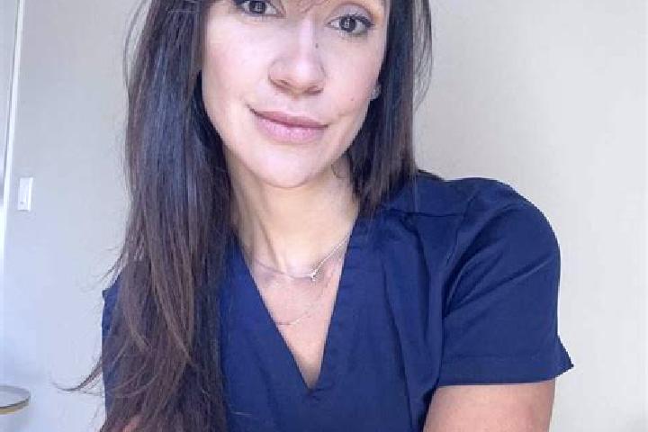 Luna, 26, a chestnut blue-eyed mixed companion based in Santa Clara. Offering Erotic Massage, A-Level, Fetish. Available for incall and outcall, overnight bo...