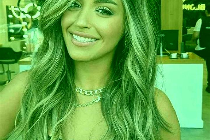Luna, 26, a dark blonde brown-eyed caucasian companion based in Tabaklar. Offering Dinner Date, Prostate Massage, Overnight, Striptease. Available for incall...