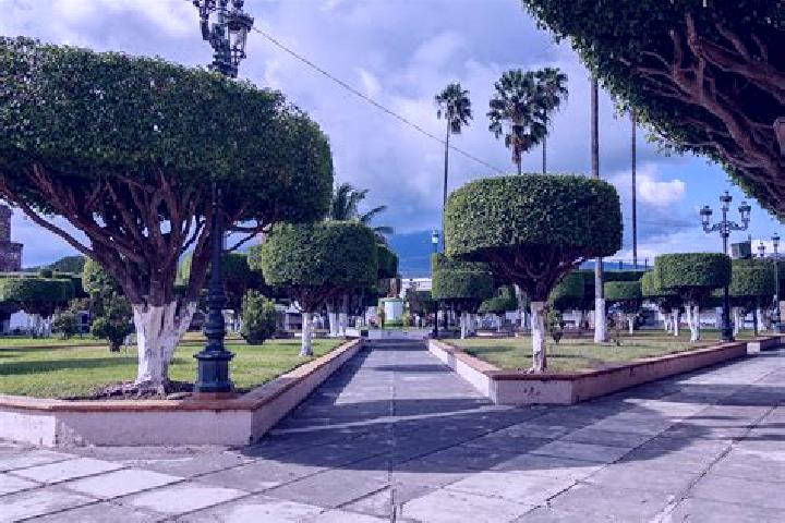 Luna, 26 — Escort in Ahuacatlan, Mexico