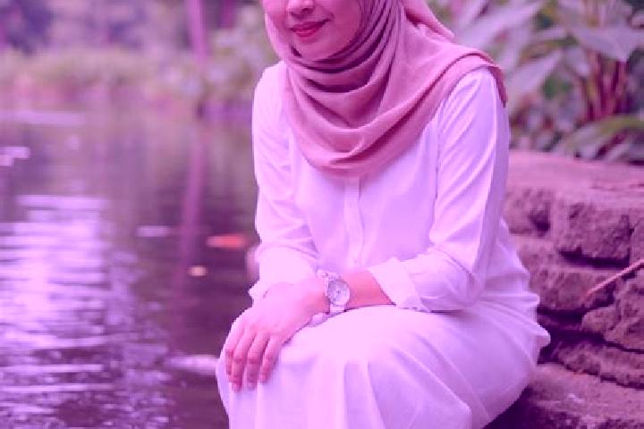 Luna, 26 — Escort in Buniwangi, Indonesia