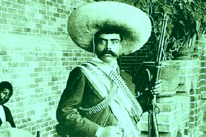 Luna, 26 — Escort in Colonia Ejidal Emiliano Zapata, Mexico