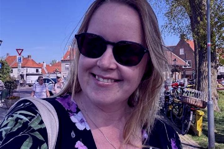 Luna, 26 — Escort in Oostburg, Netherlands