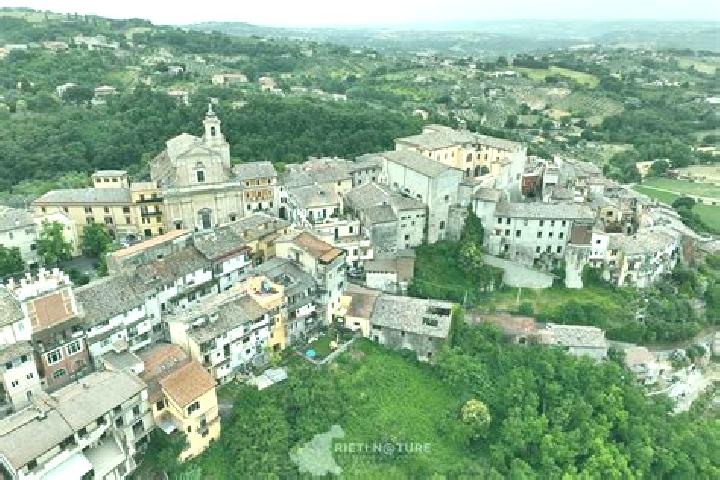 Luna, 26 — Escort in Poggio Mirteto, Italy