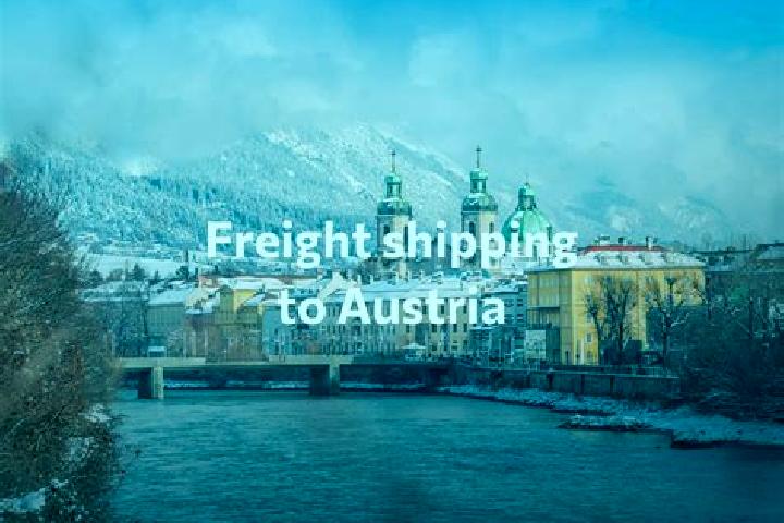 Luna, 26 — Escort in Puchenau, Austria
