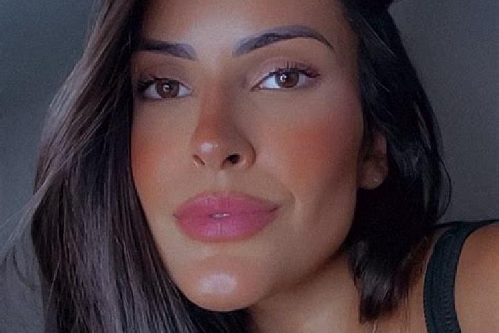 Luna, 26 — Escort in San Bartolo, Italy