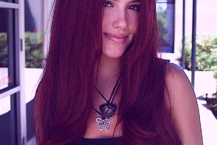 Luna, 27, a auburn dark-eyed european companion based in Lugwardine. Offering Domination, Dinner Date, Overnight, Party Girl. Available for incall and outcal...