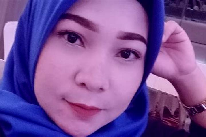 Luna, 27 — Escort in Babau, Indonesia