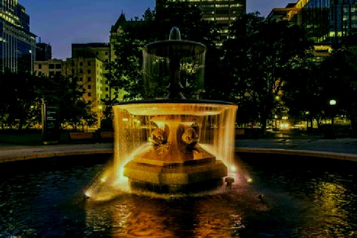 Luna, 27 — Escort in Confederation Park, Canada