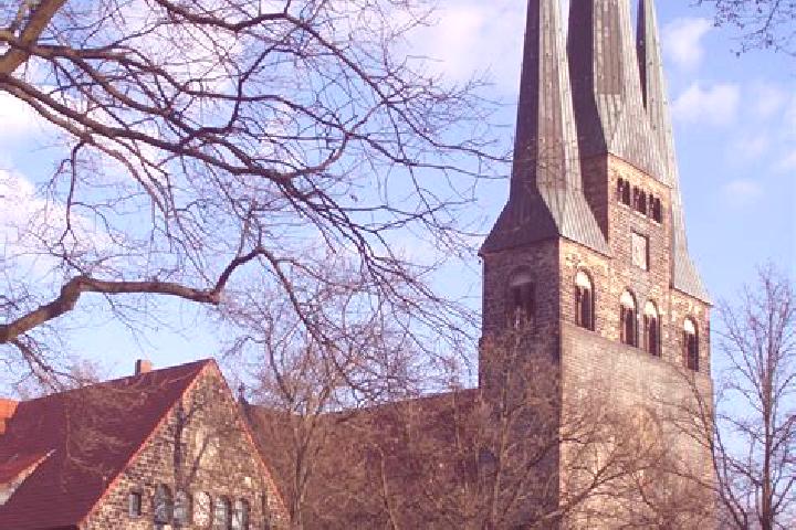 Luna, 27 — Escort in Linden-Nord, Germany