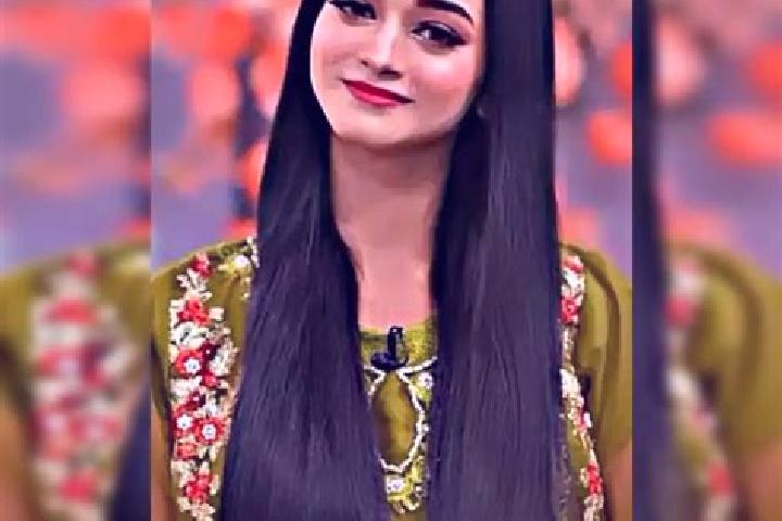 Luna, 27 — Escort in Malakwal, Pakistan