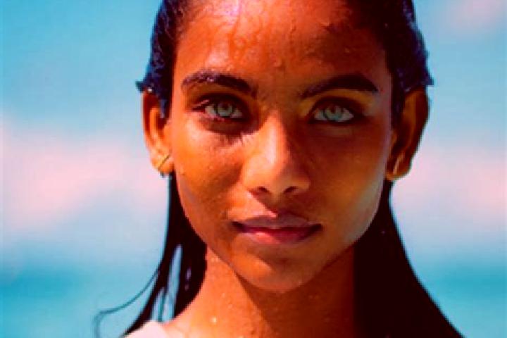 Luna, 28, a black blue-eyed indian companion based in Griffen. Offering 69, Party Girl, Overnight, Roleplay. Available for incall and outcall, day and evenin...