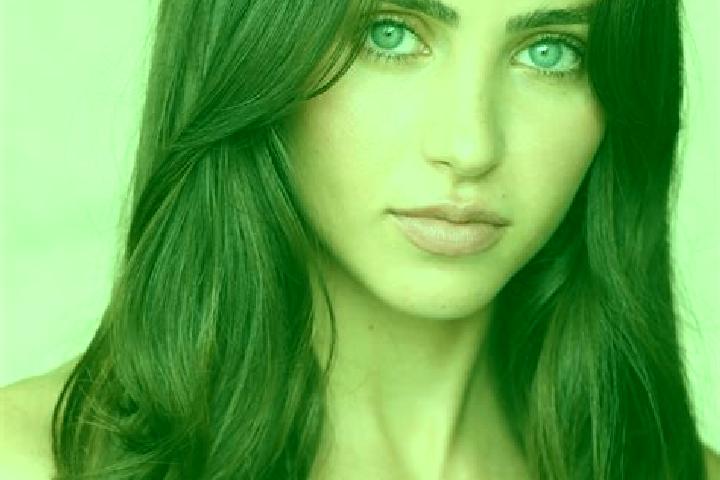 Luna, 28, a brunette blue-eyed middle eastern companion based in Briarres-sur-Essonne. Offering Erotic Massage, Travel Companion, CIM, Massage, Overnight. Av...