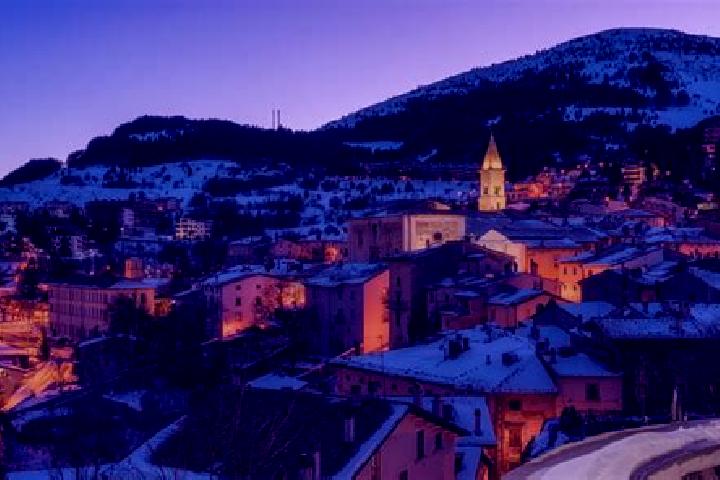 Luna, 28 — Escort in Roccaraso, Italy