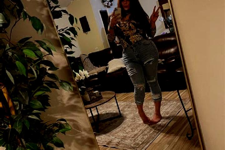 Luna, 28 — Escort in Salmon Brook, United States