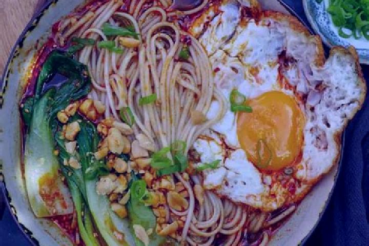 Luna, 29 — Escort in Banmian, China