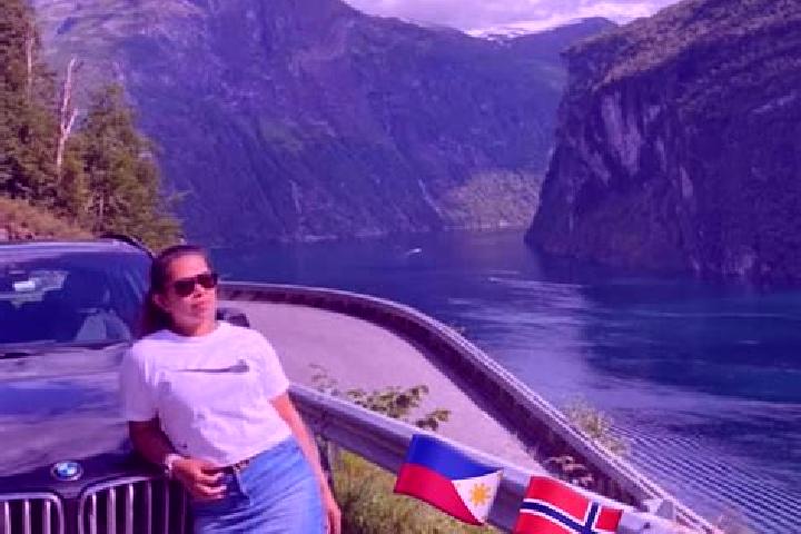 Luna, 29 — Escort in Dale, Norway