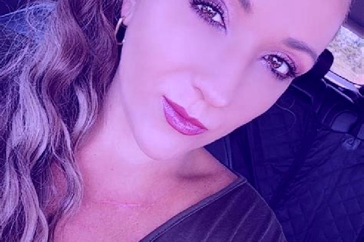 Luna, 29 — Escort in Missy, France