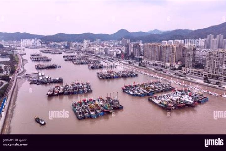 Luna, 29 — Escort in Shenjiamen, China