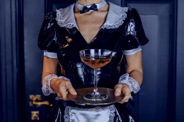Luna, 30, a auburn amber-eyed caucasian companion based in Korogola. Offering Couples, BDSM, Striptease, GFE. Available for incall and outcall, overnight boo...