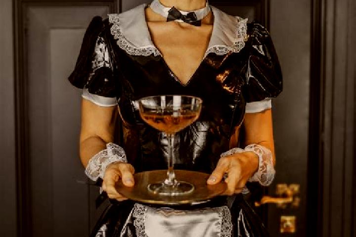 Luna, 30, a black brown-eyed asian companion based in Bratskoye. Offering GFE, BDSM, Fetish. Available for incall and outcall, day and evening dates.