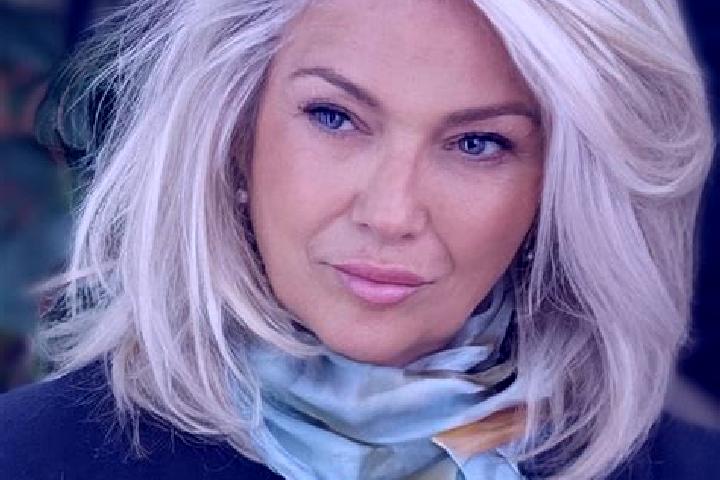 Luna, 30, a blonde grey-eyed ebony companion based in Aratuipe. Offering Girlfriend Experience, Domination, Couples. Available for incall and outcall, day an...