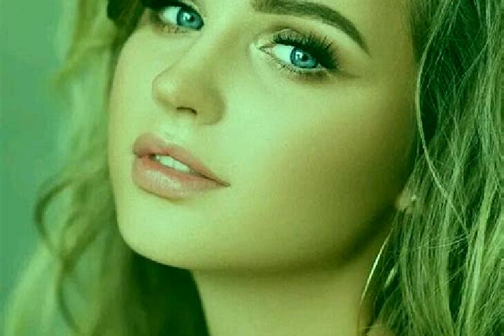 Luna, 30, a dark blonde blue-eyed caribbean companion based in Santana. Offering Deep French Kissing, Prostate Massage, Couples, Fetish. Available for incall...