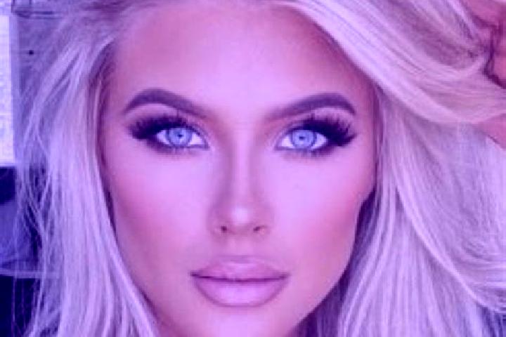 Luna, 30, a platinum blonde grey-eyed caribbean companion based in Grub. Offering Fetish, Duos, Dinner Date, Striptease, A-Level. Available for incall and ou...
