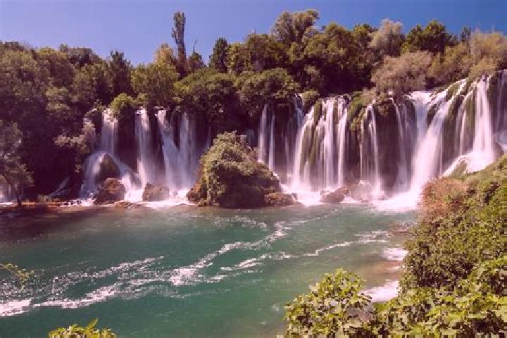 Luna, 30 — Escort in Cerani, Bosnia and Herzegovina