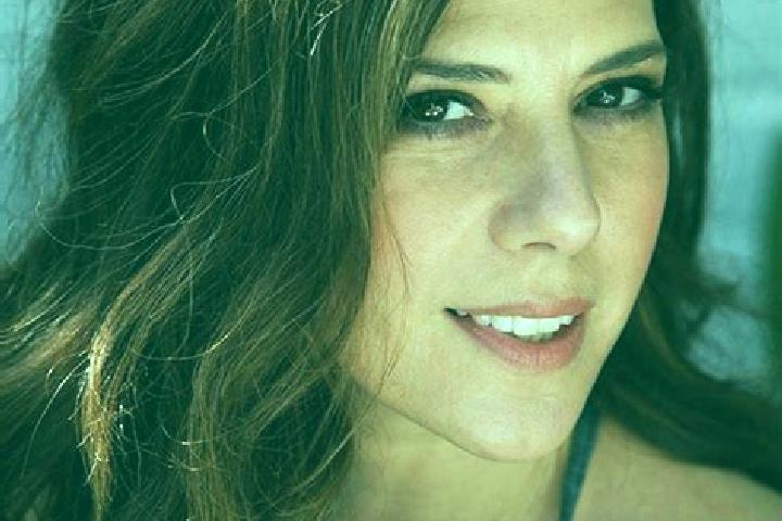 Luna, 30 — Escort in Laimos, Greece