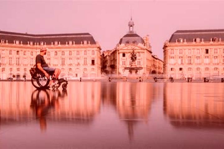 Luna, 30 — Escort in Lavardac, France