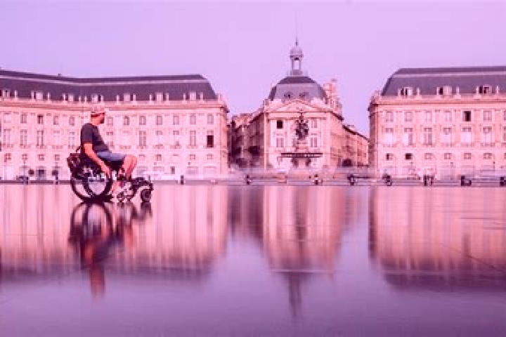 Luna, 30 — Escort in Maillebois, France