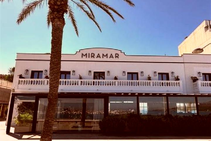 Luna, 30 — Escort in Miramar, Spain