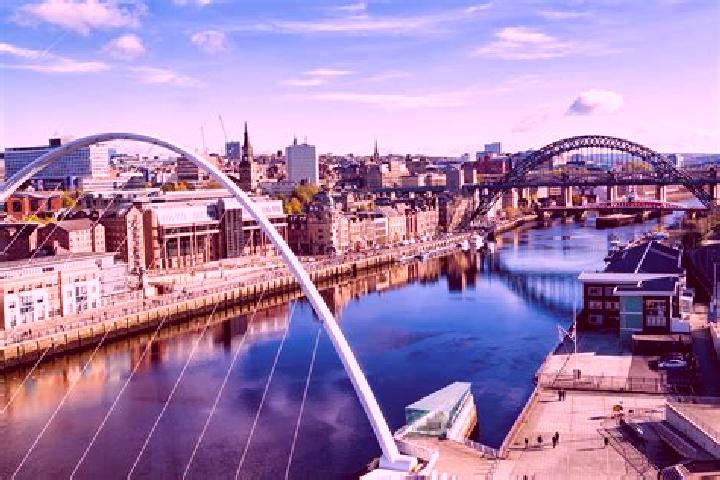 Luna, 30 — Escort in Newcastle upon Tyne, United Kingdom