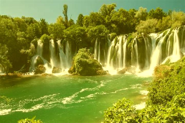 Luna, 30 — Escort in Omanjska, Bosnia and Herzegovina