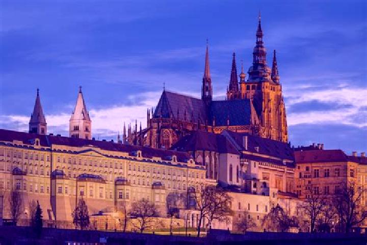 Luna, 30 — Escort in Opolany, Czech Republic