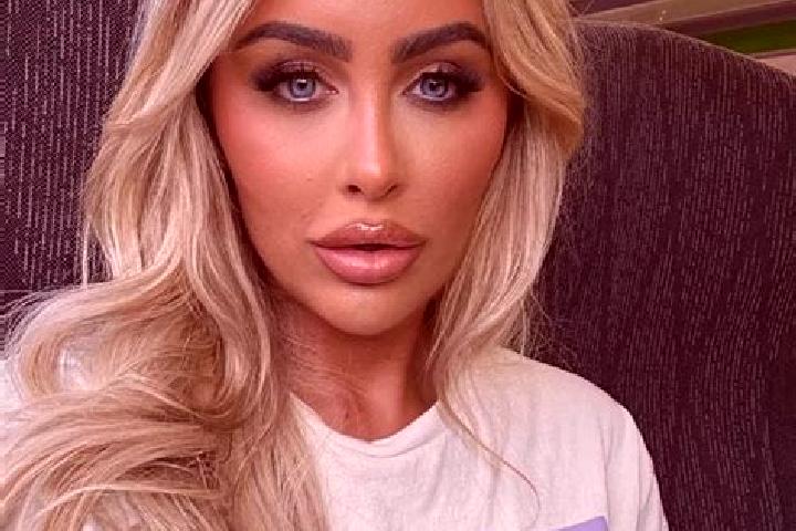 Luna, 30 — Escort in Park Forest Village, United States