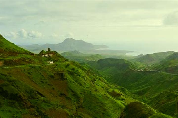 Luna, 30 — Escort in Saltos de Cima, Cape Verde
