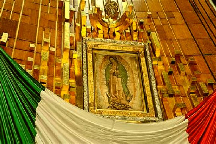Luna, 30 — Escort in Union de Guadalupe, Mexico